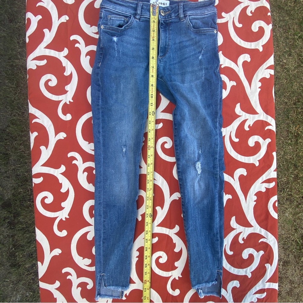 DL1961 Skinny Jeans Emma Power Legging size 26 2